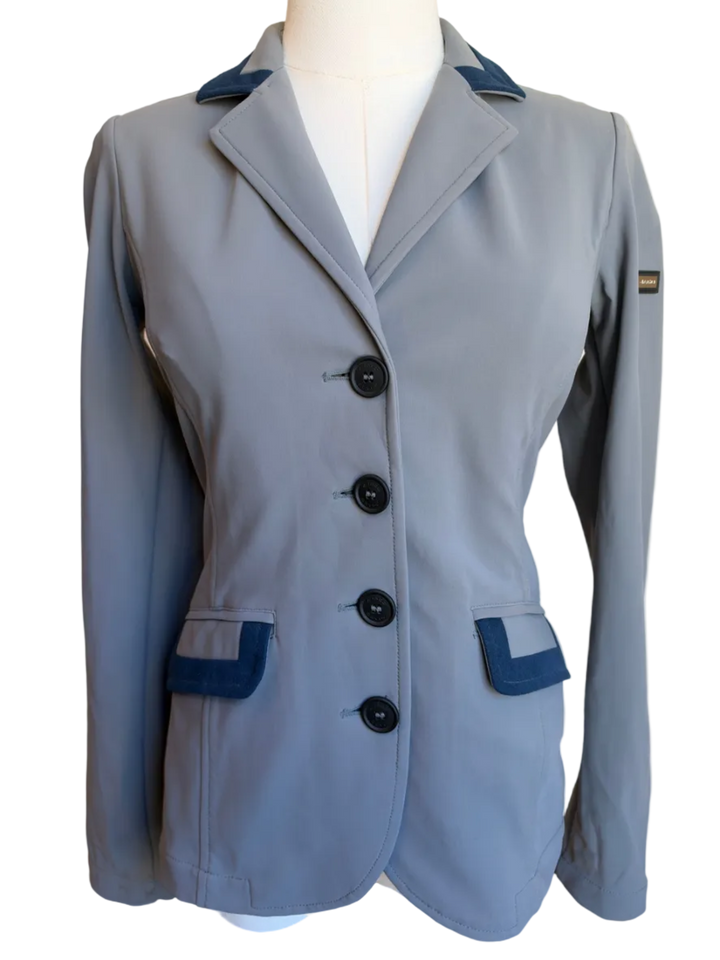 PRE-LOVED IAGO TECHNICAL SHOW JACKET - IT36