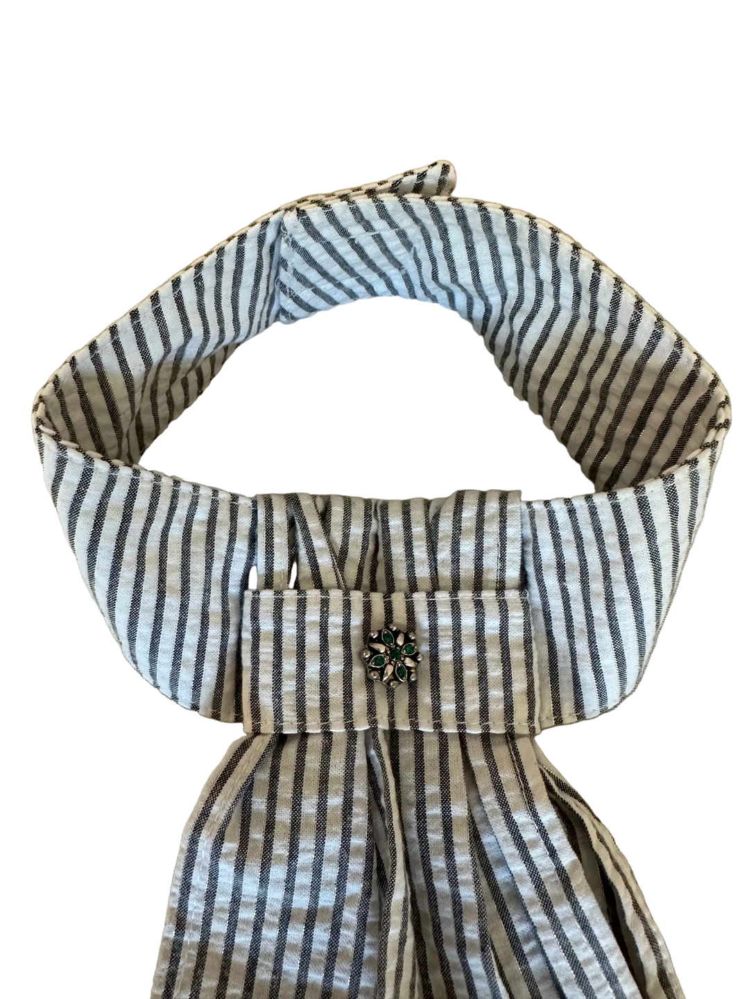 PRE-LOVED EQUI-LOGIC STRIPED PRE-TIED STOCK TIE