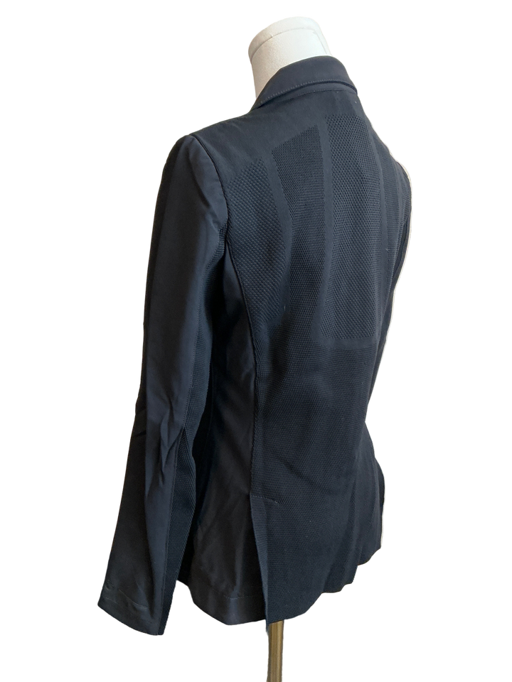 PRE-LOVED CT SHOW COAT