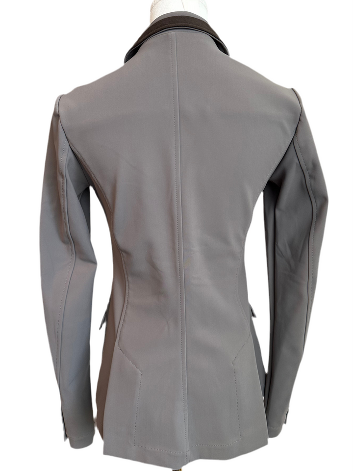 PRE-LOVED IAGO TECHNICAL SHOW JACKET