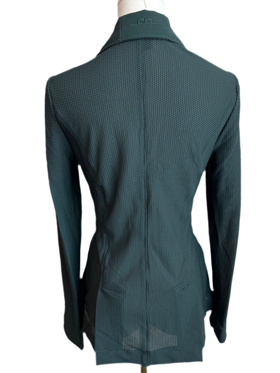 PRE-LOVED AA LADIES MOTION LITE SHOW JACKET