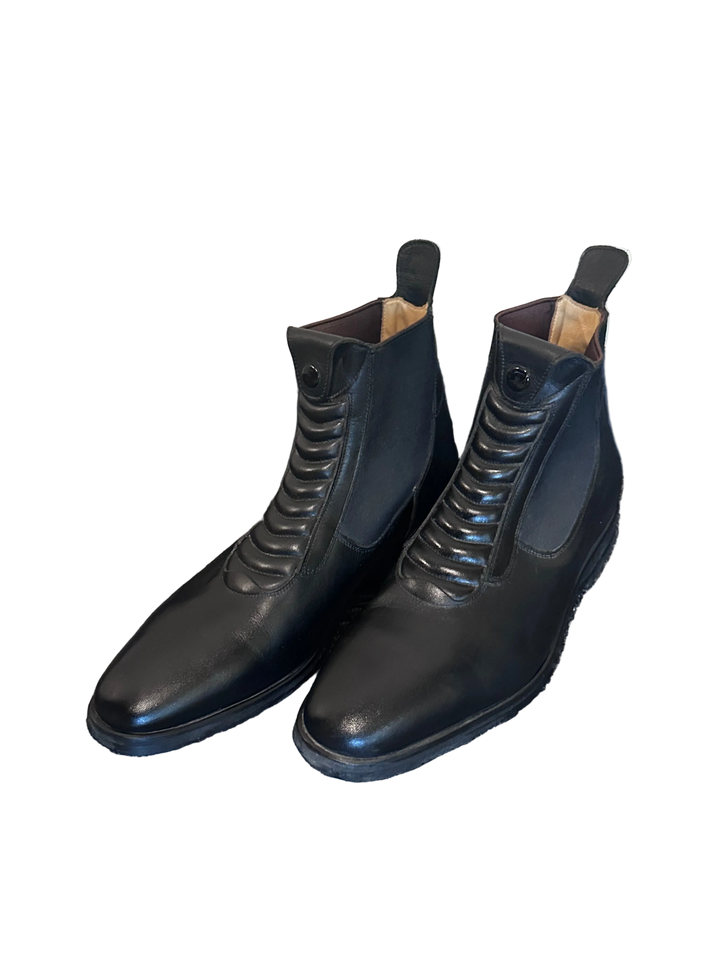 PRE-LOVED TUCCI HARLEY SHORT BOOTS