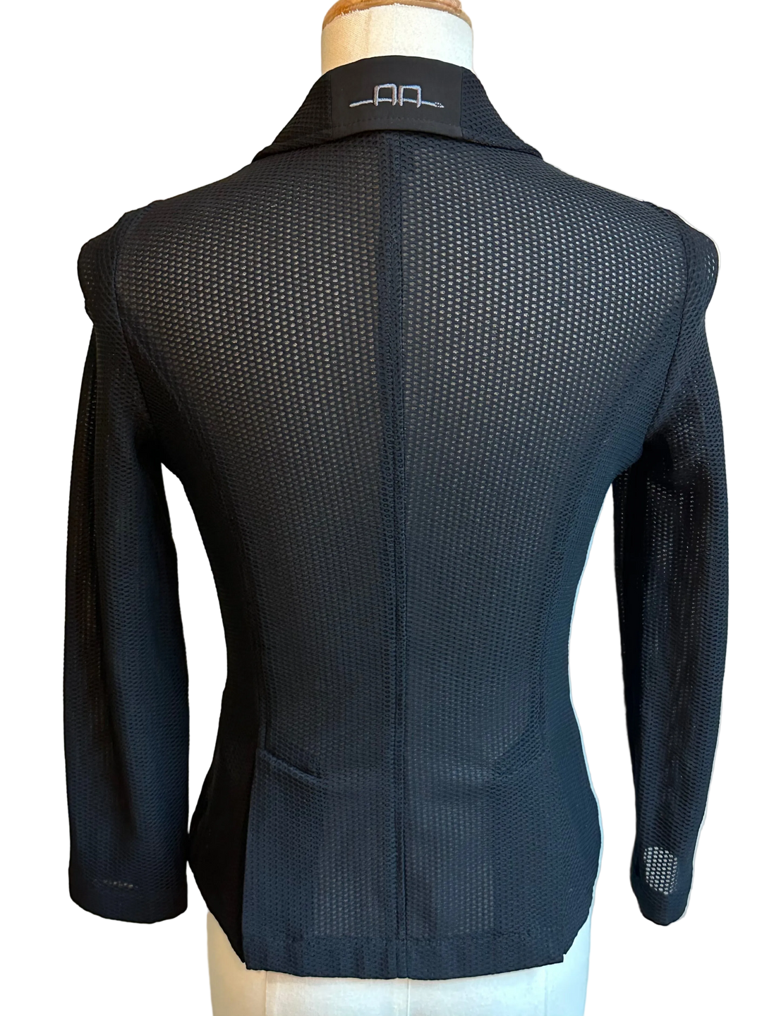 PRE-LOVED AA KIDS MOTION LITE SHOW JACKET