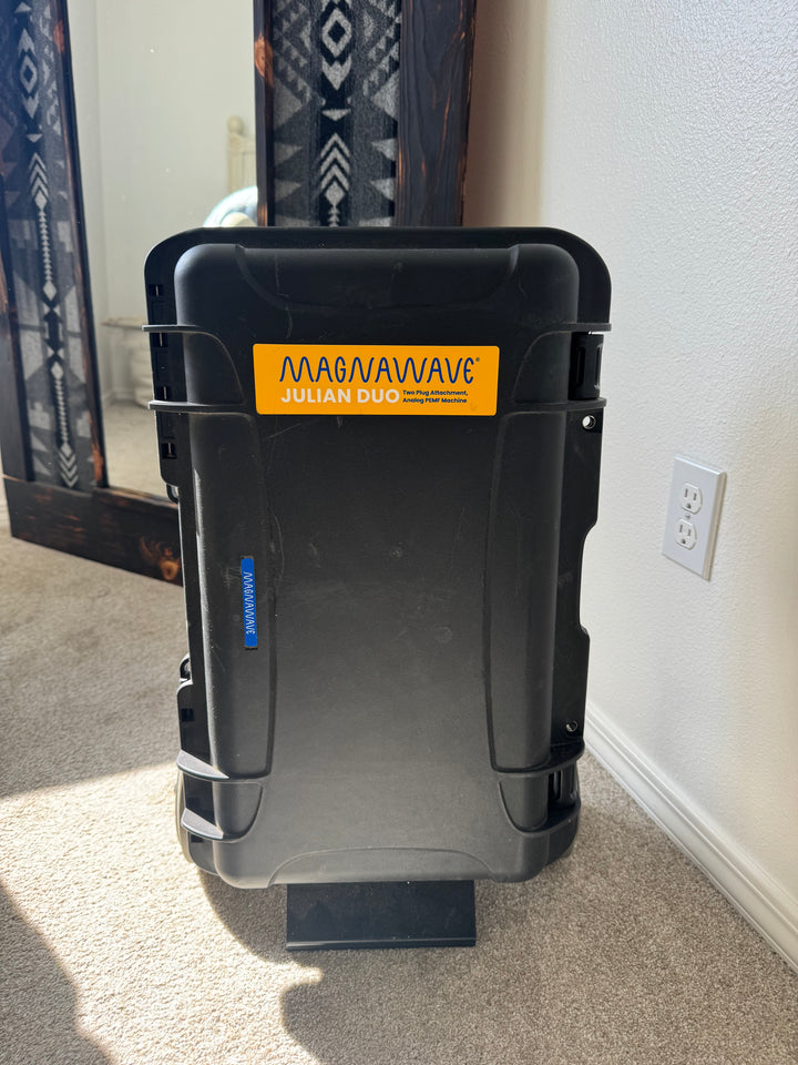 Pre-Loved Magnawave Julian Duo