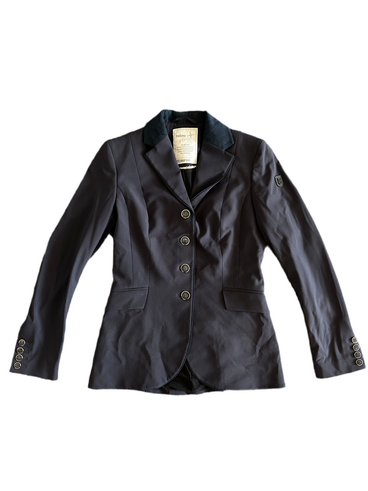 PRE-LOVED TREDSTEP SOLO SHOWTIME SHOW COAT