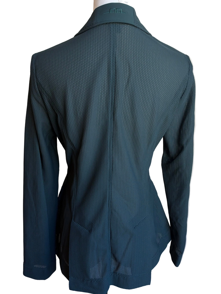 PRE-LOVED ALESSANDRO ALBANESE LADIES MOTION LITE SHOW JACKET - S