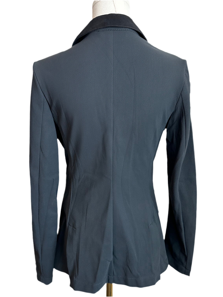 PRE-LOVED CT LIGHTWEIGHT JERSEY SHOW JACKET