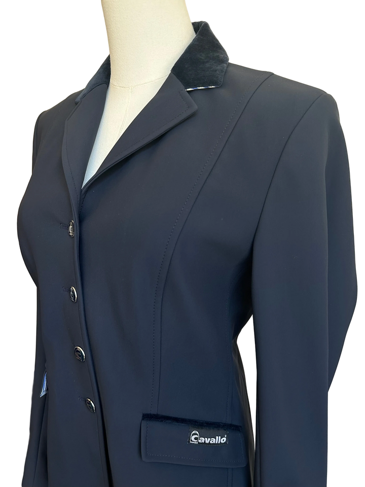 PRE-LOVED CAVALLO GALATHEA SPORT SOFTSHELL SHOW JACKET