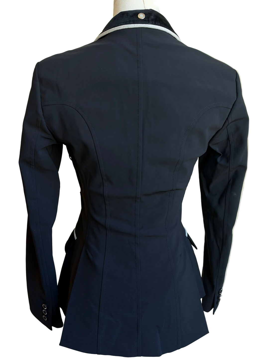 PRE-LOVED EQUILINE GAIT XCOOL EVO SHOW COAT - IT38