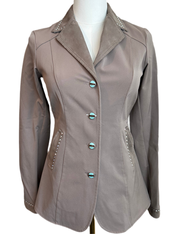 PRE-LOVED ANIMO SPORT SHOW JACKET