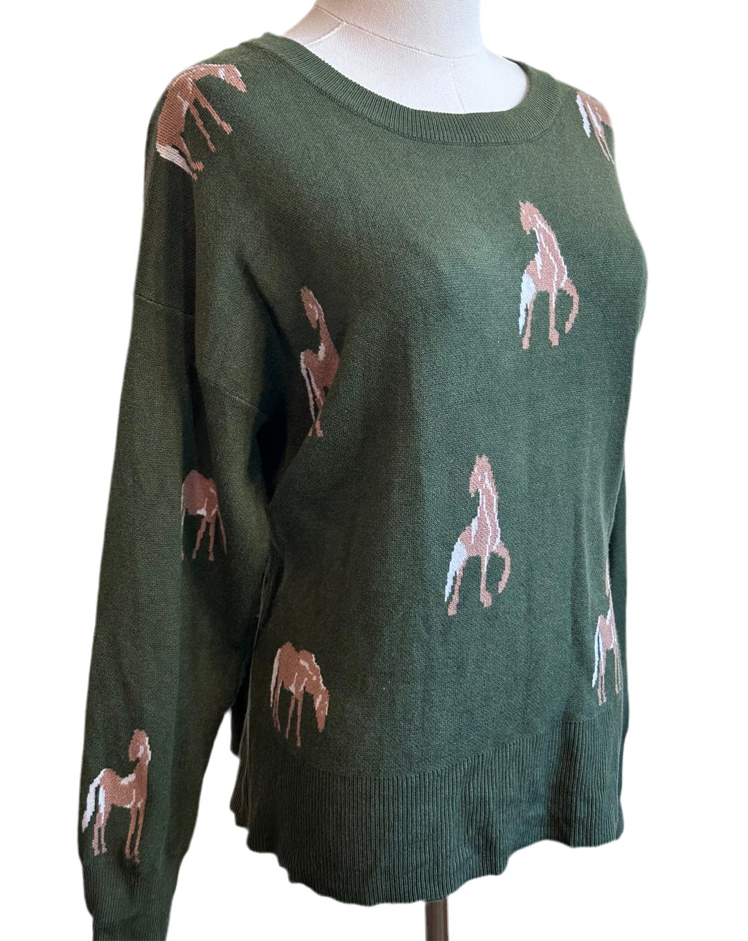 PRE-LOVED TAHARI HORSE CREWNECK SWEATER