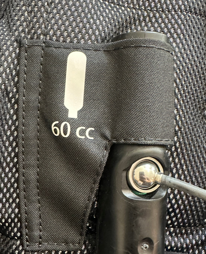 PRE-LOVED DADA SPORT “CARTHAGO” RIDING COVER JACKET AND HELITE ZIP IN AIRBAG VEST