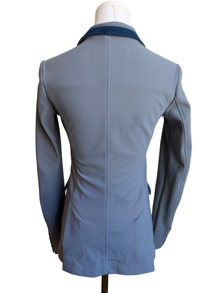 PRE-LOVED IAGO TECHNICAL SHOW JACKET - IT36