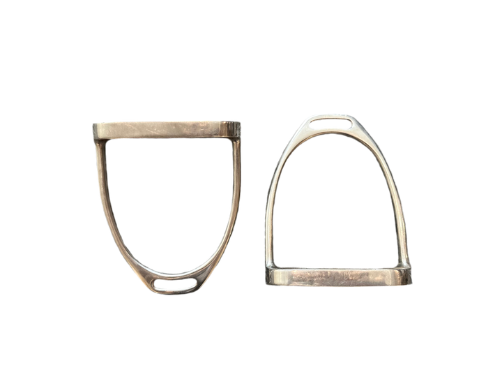 PRE-LOVED YOUTH STAINLESS STEEL STIRRUP IRONS