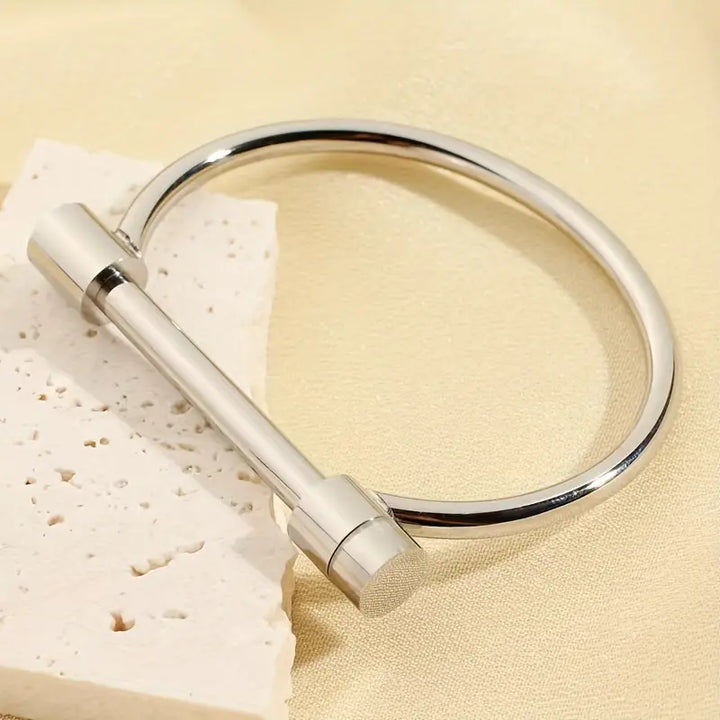 SCREW BAR BRACELET