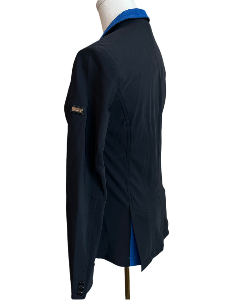 PRE-LOVED IAGO TECHNICAL SHOW JACKET