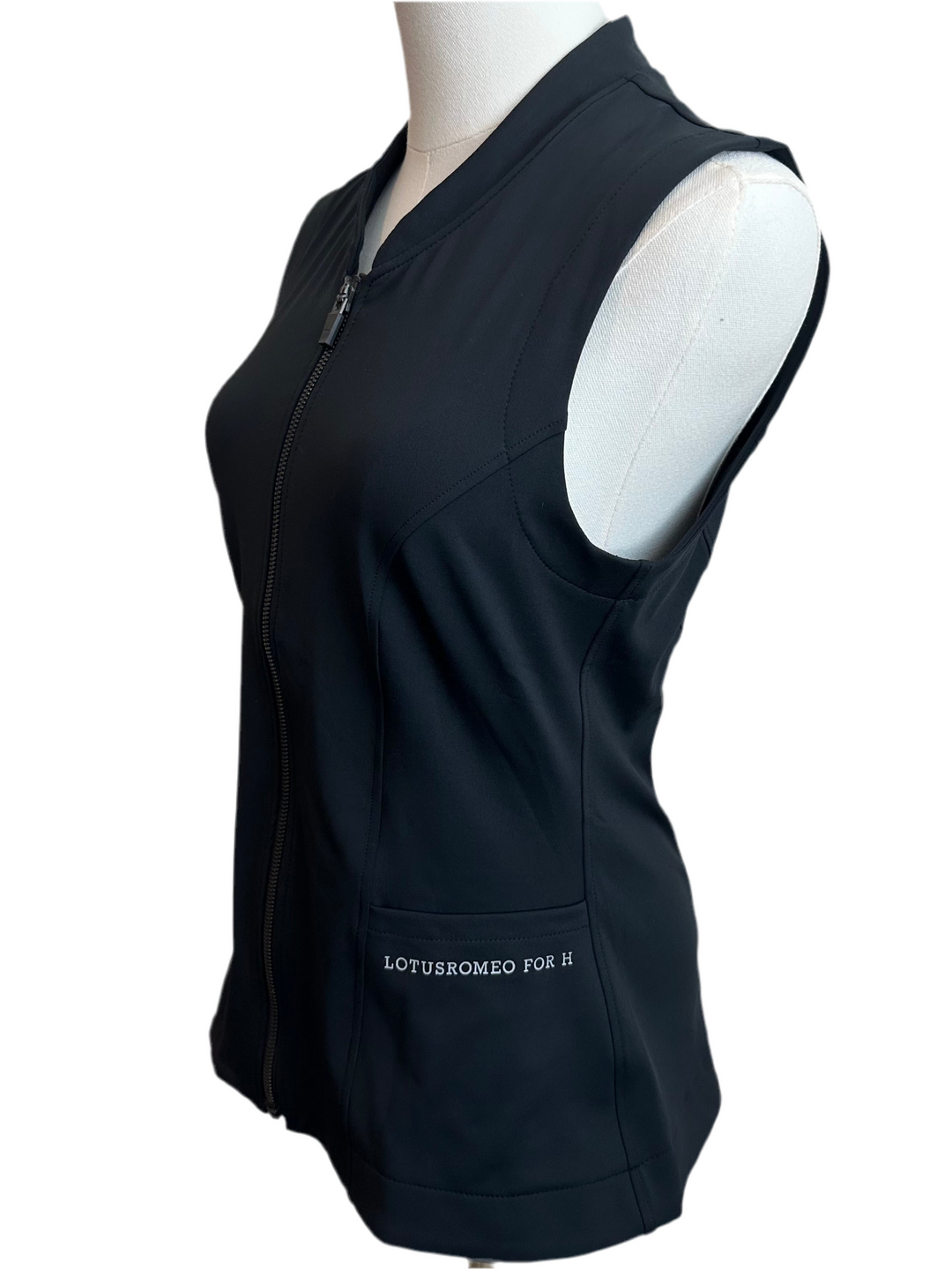 PRE-LOVED LOTUS ROMEO FOR H VEST TRAINING COVER