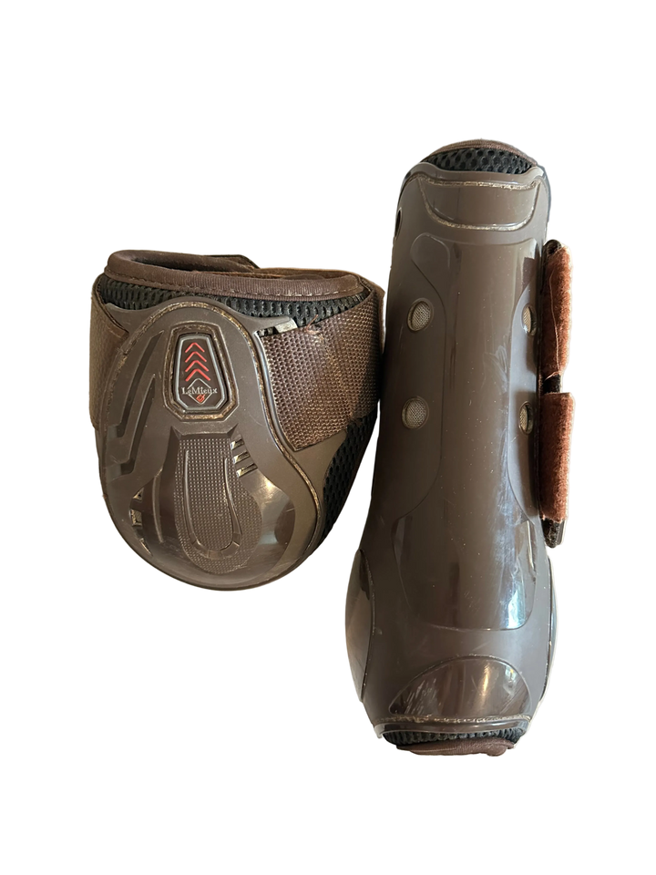 PRE-LOVED LEMIEUX DERBY PROJUMP BOOTS SET