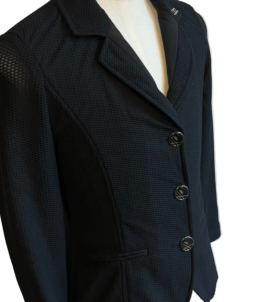 PRE-LOVED AA KIDS MOTION LITE SHOW JACKET