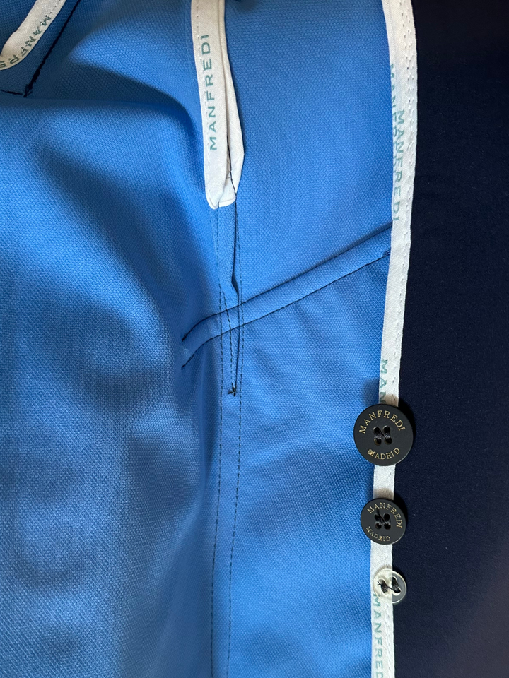 PRE-LOVED MANFREDI MADRID FONTANA SHOW JACKET