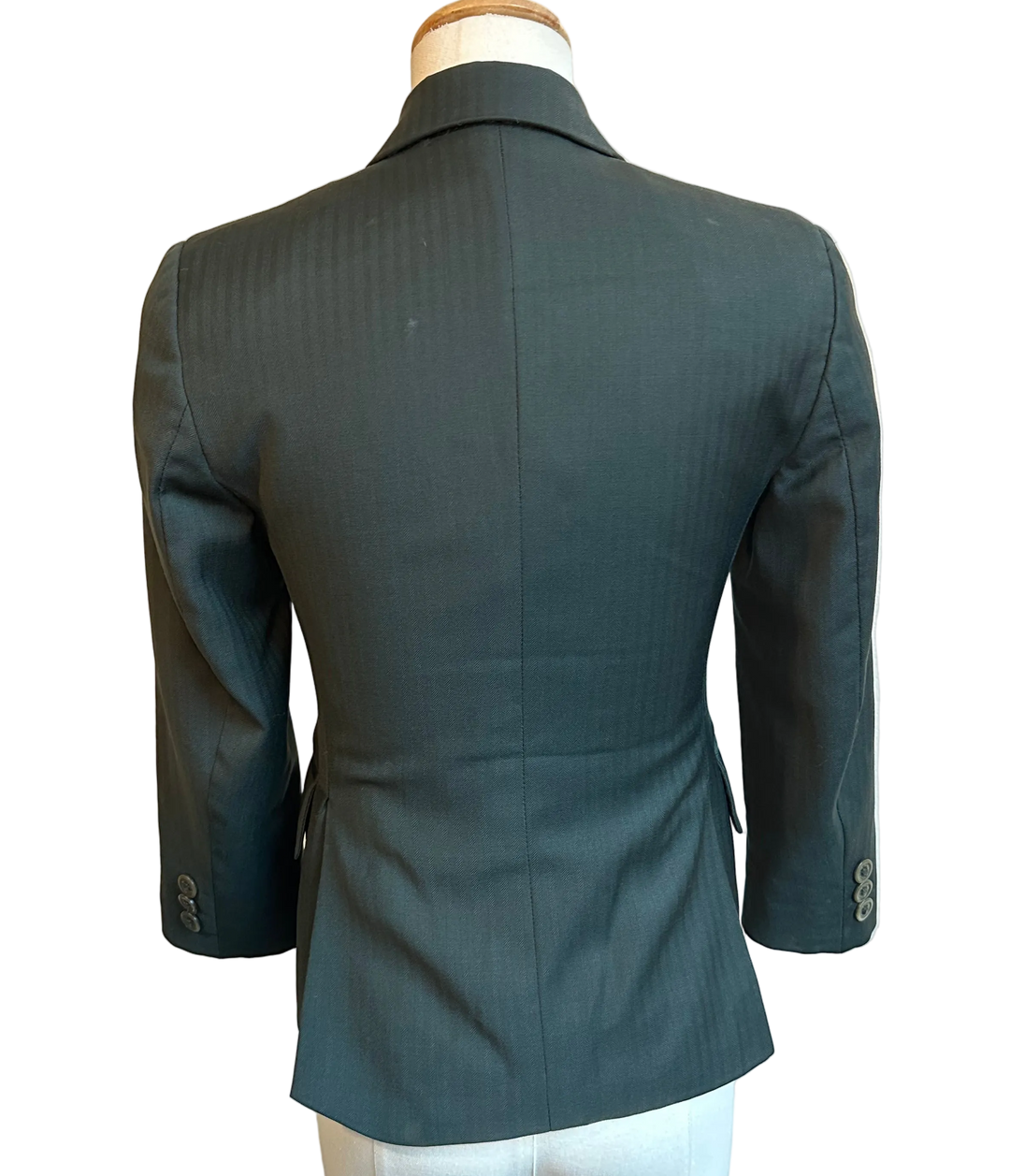 PRE-LOVED KIDS RJ CLASSICS SHOW COAT