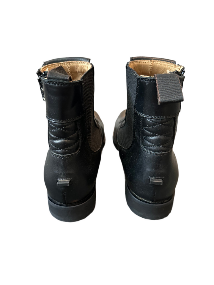 PRE-LOVED SECCHIARI HERA ANKLE BOOTS