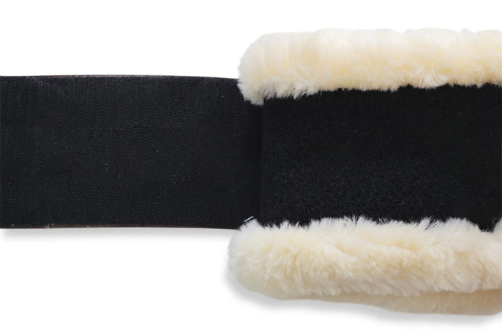 JAE Anatomic Hunter Girth with TechWool Liner