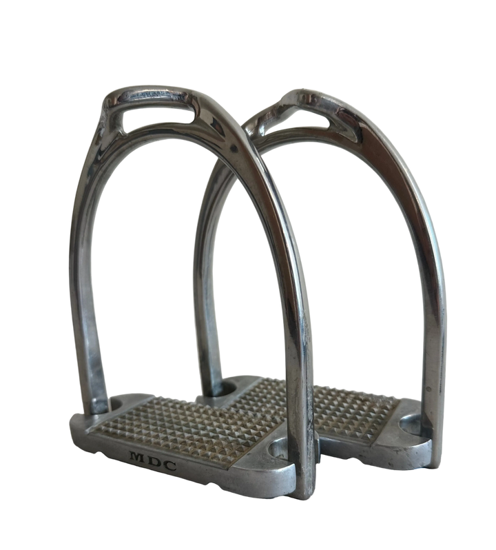 PRE-LOVED MDC STIRRUP IRONS