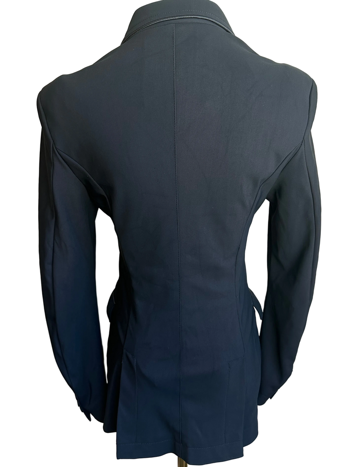PRE-LOVED DOLCE SALTARE HUNT COAT BY GRAND PRIX