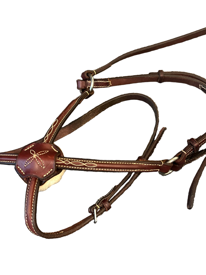 PRE-LOVED EDGEWOOD FANCY RAISED PADDED FIGURE 8 NOSEBAND