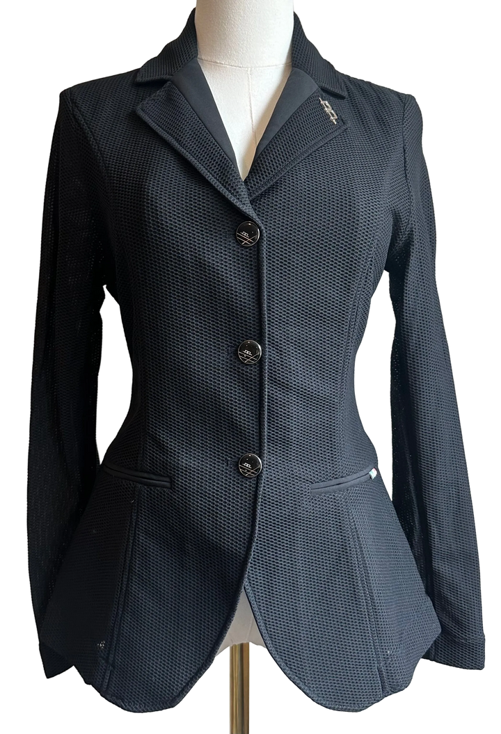 PRE-LOVED ALESSANDRO ALBANESE LADIES MOTION LITE SHOW JACKET