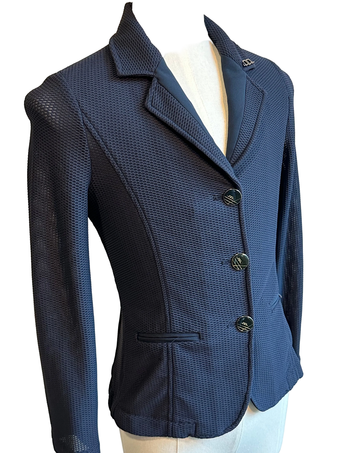 PRE-LOVED AA KIDS MOTION LITE SHOW JACKET