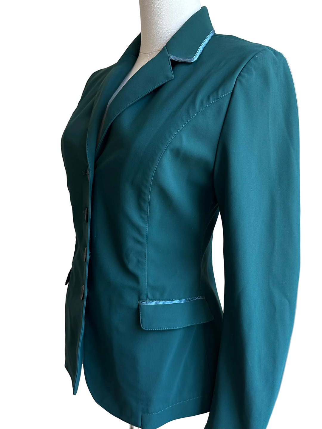 PRE-LOVED GRAND PRIX DOLCE SALTARE SHOW COAT