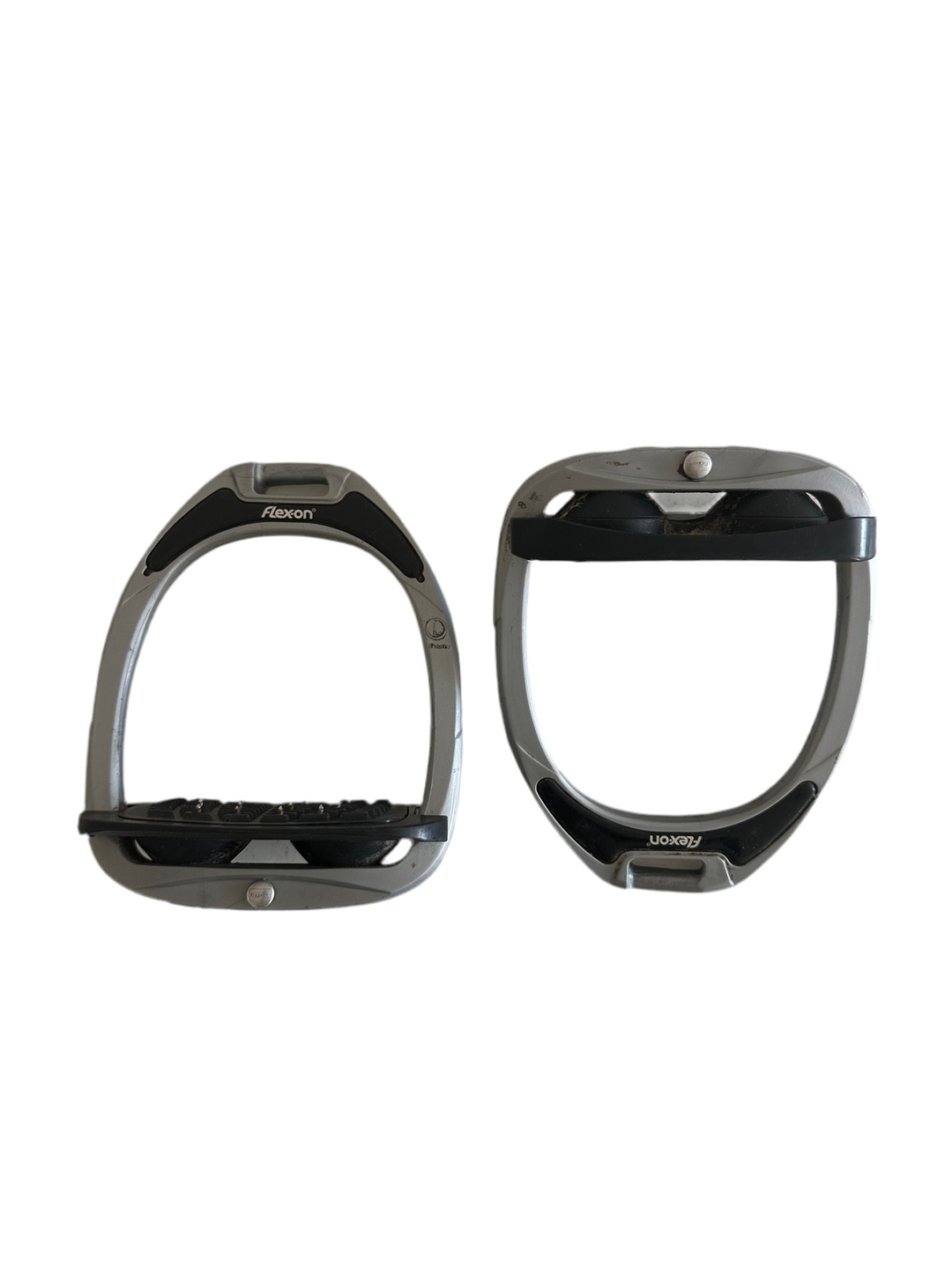 PRE-LOVED FLEX-ON GREEN COMPOSITE STIRRUPS