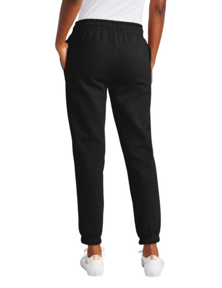 BAYVILLE EQUESTRIAN DISTRICT VIT WOMENS SWEATS