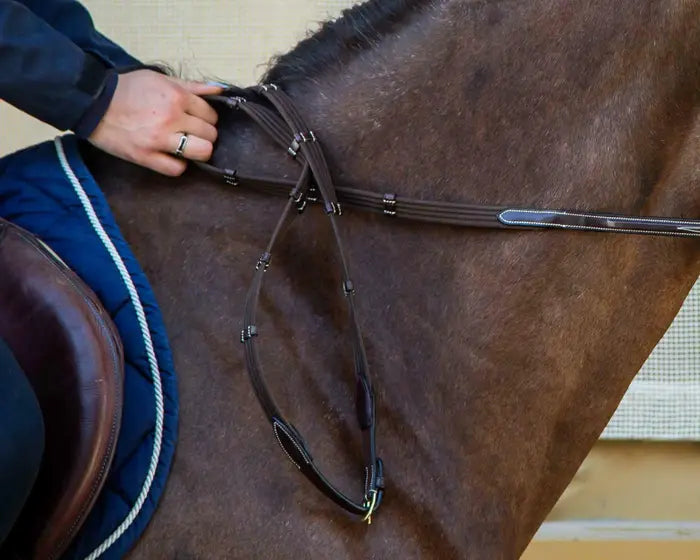 DY'ON 5/8" WEB REINS WITH LOOPS