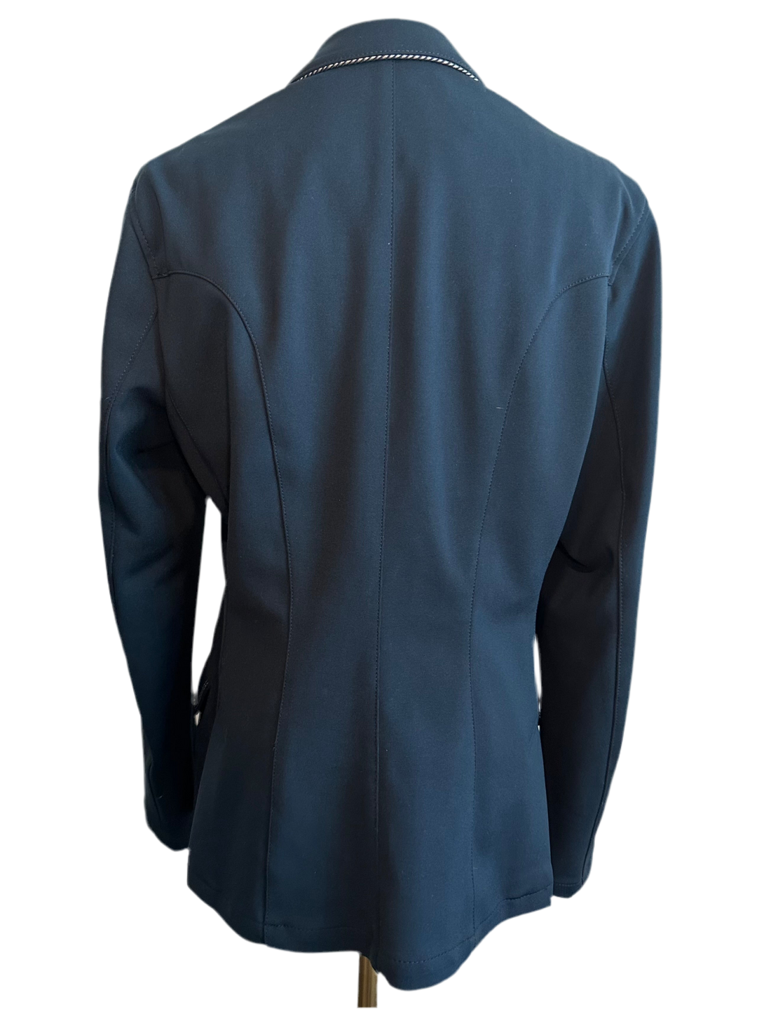 PRE-LOVED PIKEUR SARISSA SHOW JACKET