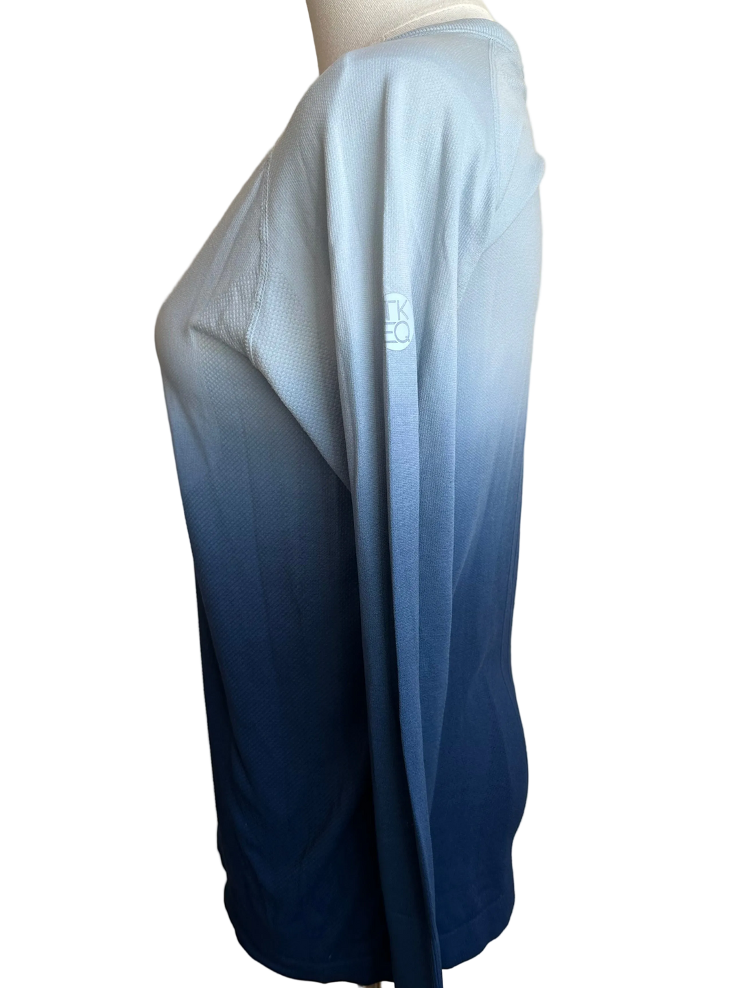 PRE-LOVED TKEQ 'KENNEDY' SEAMLESS 2.0 OMBRÉ LONG SLEEVE SHIRT
