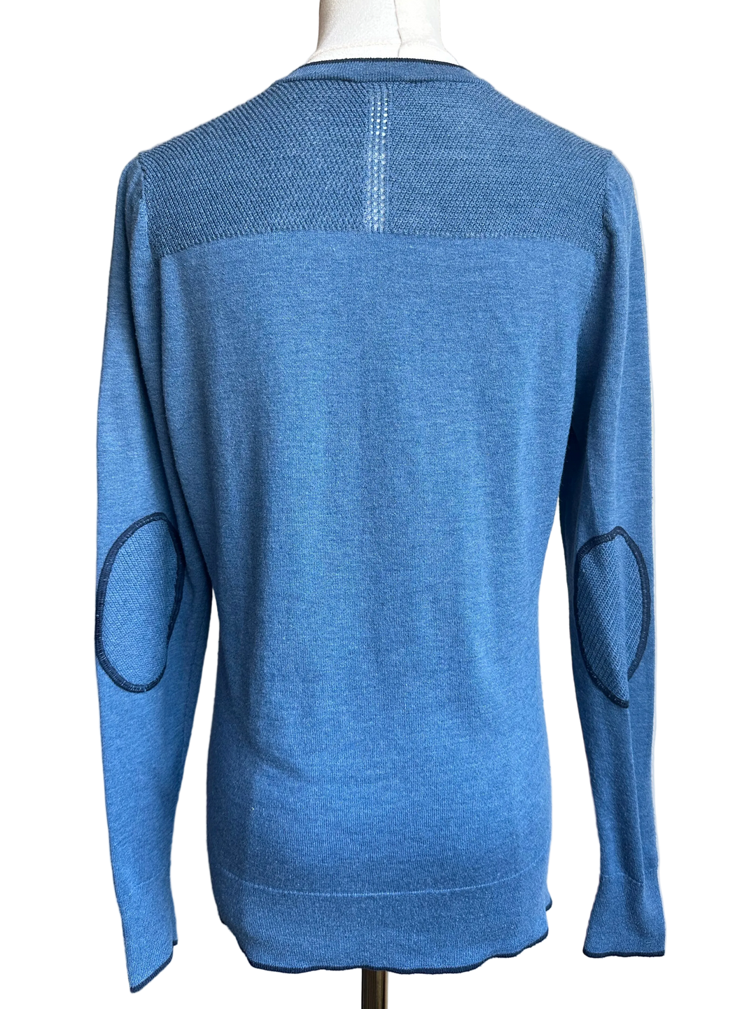 PRE-LOVED RJ CLASSICS 'NATALIE' V-NECK SWEATER