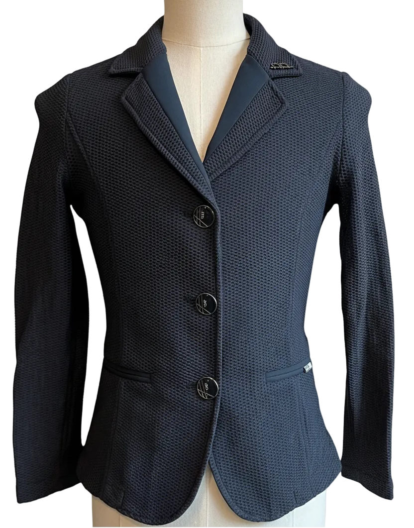 PRE-LOVED KIDS ALESSANDRO ALBANESE MOTION LITE SHOW JACKET