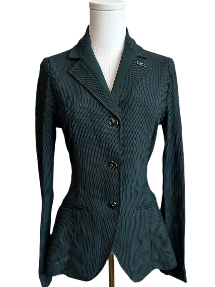 PRE-LOVED AA LADIES MOTION LITE SHOW JACKET