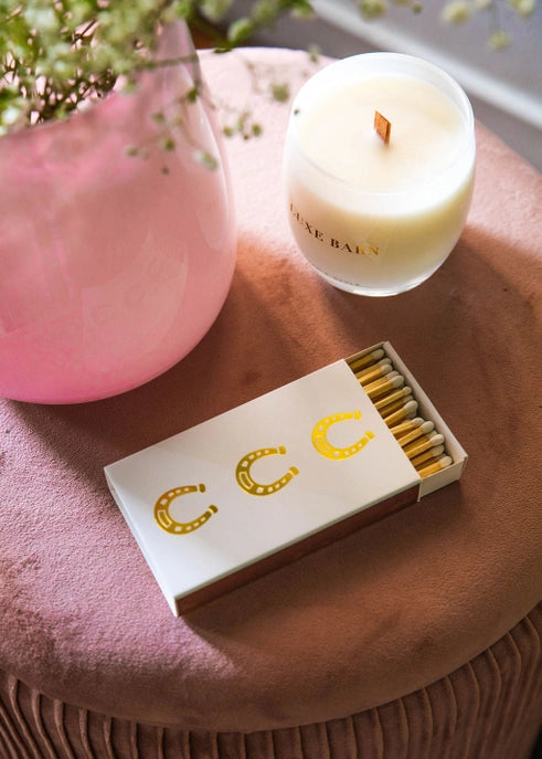 OVERSIZED HORSEHOE MATCHES