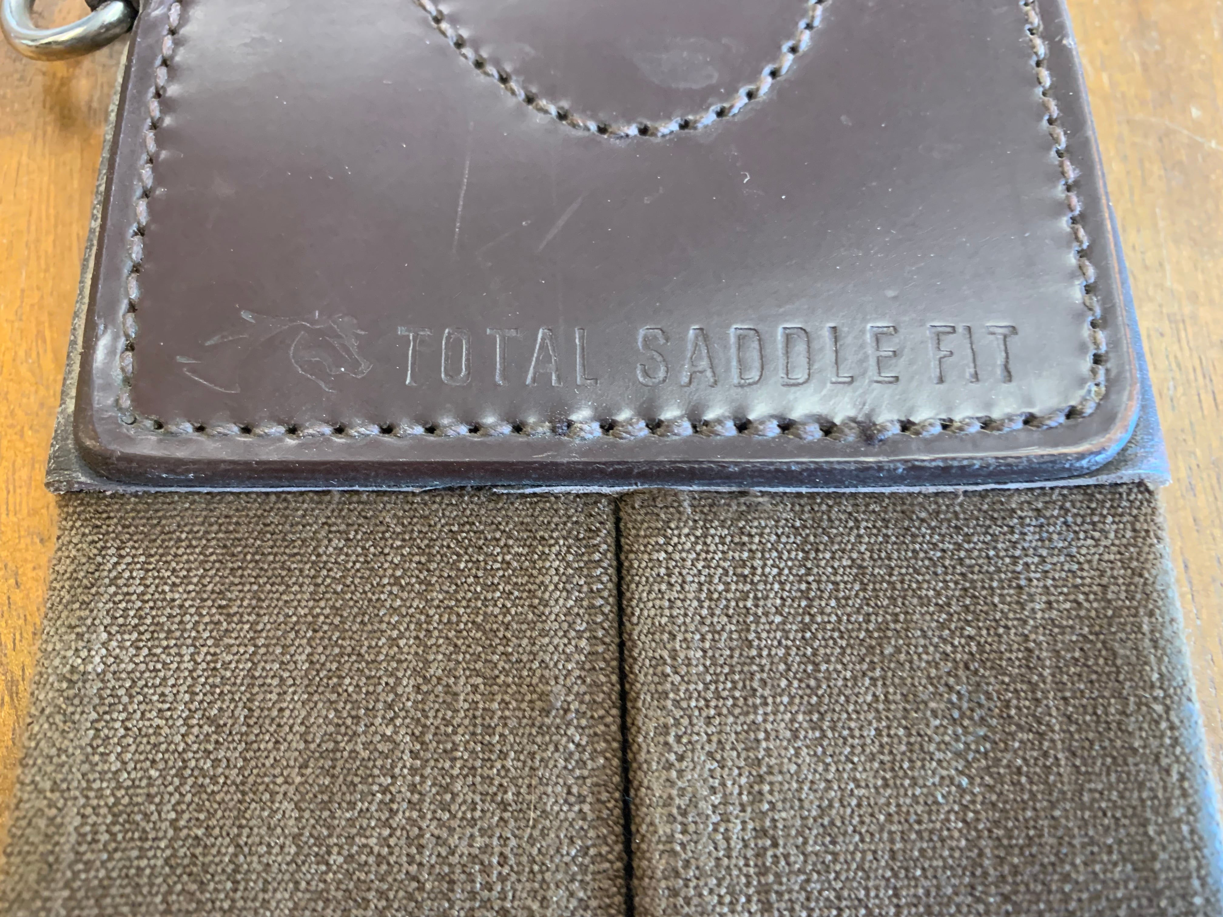 PRE-LOVED TOTAL SADDLE FIT SHOULD RELIEF GIRTH