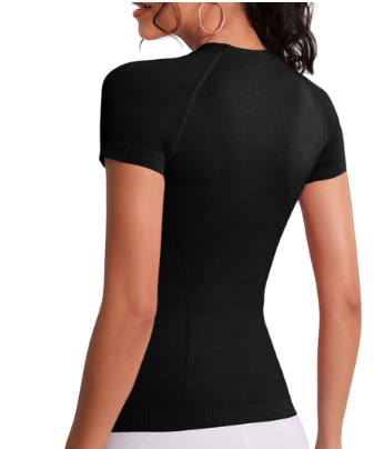 GLORY DAYS EQUESTRIAN SEAMLESS HORSEPLAY SHORT SLEEVE SHIRT