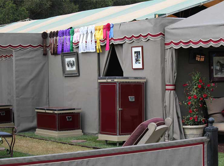 STALL DRAPES